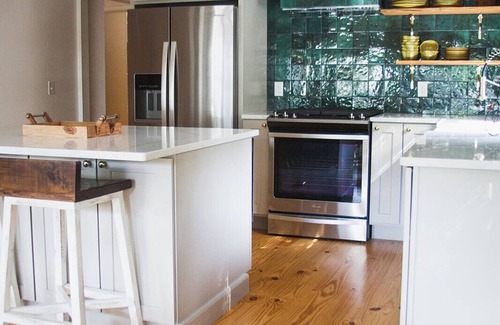 Saint Simons Island Cottage | Perfect SSI Village location, Beautifully designed, WALK to dinner/shopping/park