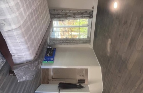 New Paltz Cabin | perfect studio, few minutes away to the heart of new Paltz & Mohonk Mountain