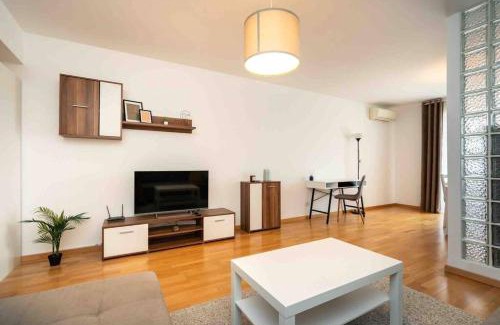 Vitan Apartment | Perfect Studio with View and Undergound parking