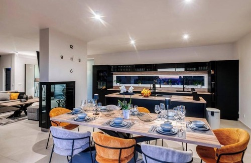 Zemunik Donji Villa | Perfect villa Stressless with beautiful pool in charming Smoković