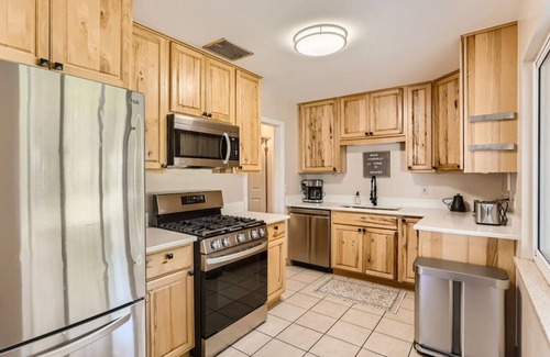 Southeast House | Perfectly Located Denver Home