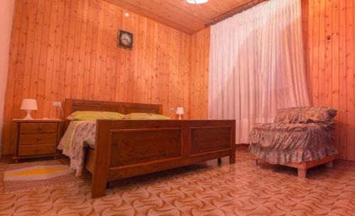 Teglio Apartment | Pergolato alpino p.terra