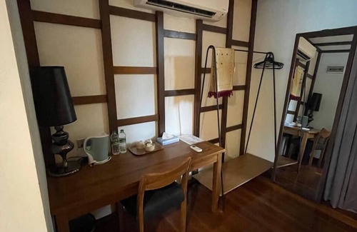 Pulau Perhentian Besar Resort | Perhentian Arwana Resort - BlueStar