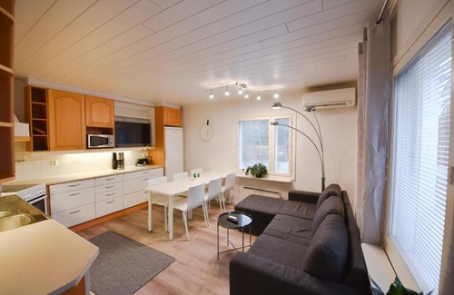 Raisio Apartment | Perheystävällinen Paritalo Raisio