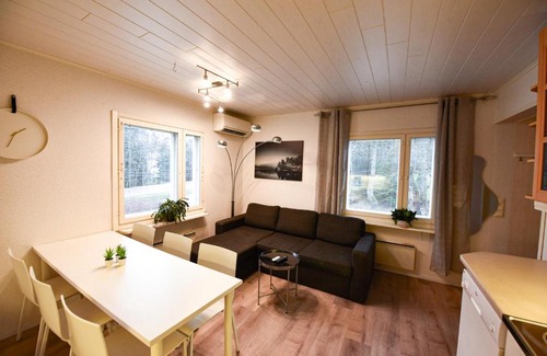 Raisio Apartment | Perheystävällinen Paritalo Raisio