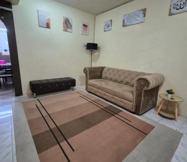 Bandar Indera Mahkota House | Perindu Homestay IM2