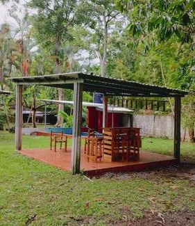 Omoa House | Perla del rio tulian