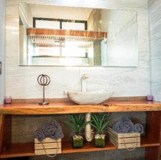 Francisco Villa Apartment | PERLA PENTHOUSE con jacuzzi y grandes comodidades!
