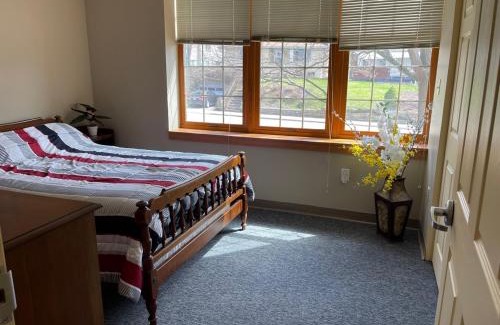 New Kensington Apartment | Pershing Heights 103
