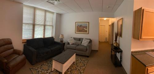 New Kensington Apartment | Pershing Heights 200