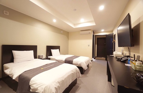 Jeongseon Hotel | Persimmon Tourist Hotel