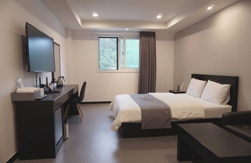 Jeongseon Hotel | Persimmon Tourist Hotel