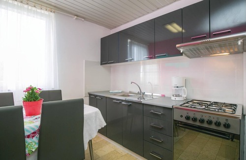 Ravni Apartment | Pet friendly apartment in Labin