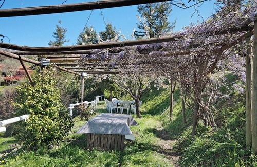 Arcola Apartment | Pet-Friendly Apartment Rosadimaggio Violetta with Balcony & Wi-Fi