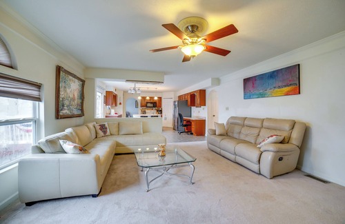 New Kensington House | Pet-Friendly Apollo Home w/Furnished Deck!