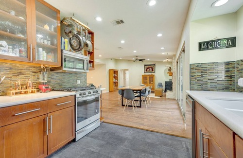 Barton Hills Cottage | Pet-friendly Austin Home w/Private Yard!
