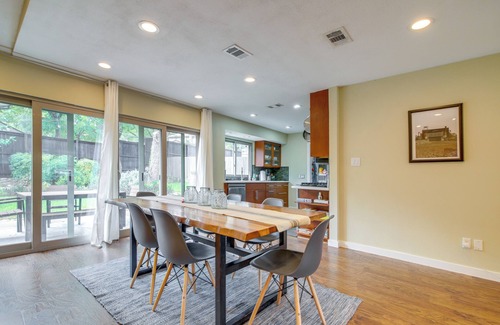 Barton Hills Cottage | Pet-friendly Austin Home w/Private Yard!