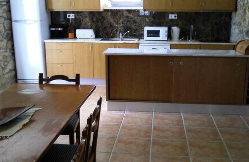 Aldreu House | Pet Friendly | Barbecue | Games table | MyStay