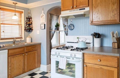 Holland House | Pet friendly bungalow in the heart of Holland