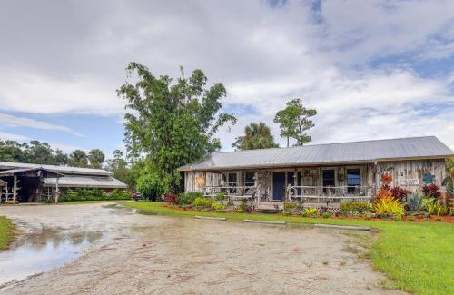 Palm City House | Pet-Friendly Cabin on 50 Acres in Palm City!