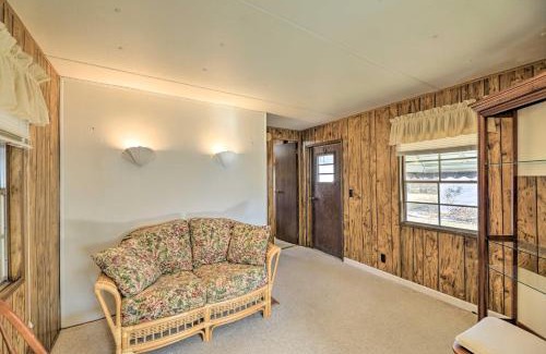 Oriental House | Pet-Friendly Cabin with Dock Fish and Explore!