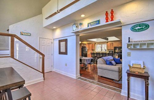 Ingles House | Pet-Friendly Cabin with Dock on Claytor Lake!