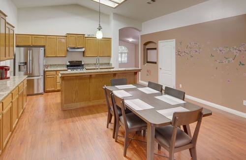 Greenacres House | Pet-Friendly California Retreat w/Fenced-In Yard!