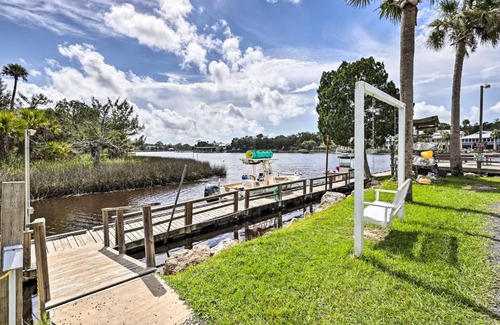 Steinhatchee House | Pet-Friendly Escape Unit 8, Near Deadman Bay