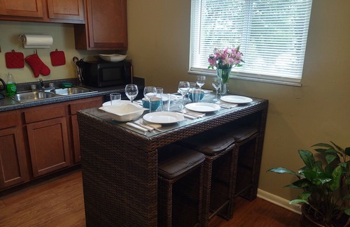 Weinland Park Condo | Pet Friendly Ext Stay Short North/OSU!