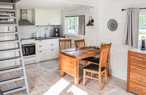Stillingson House | Pet friendly home in Stillingsön
