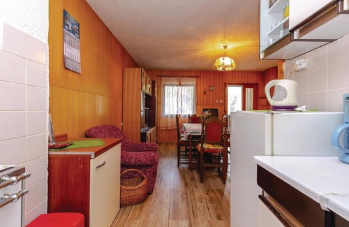 Breze House | Pet friendly home in Breze with WiFi