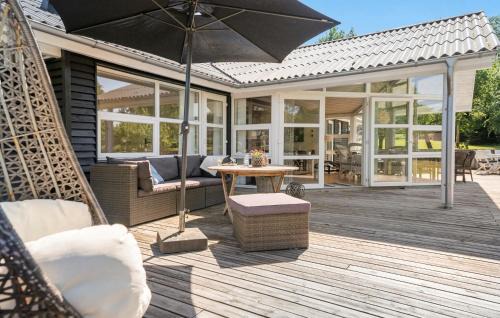 Hvalpsund House | Pet Friendly Home In Farsø With Wifi