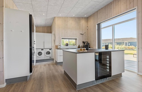 Bork Havn House | Pet friendly home in Hemmet with WiFi