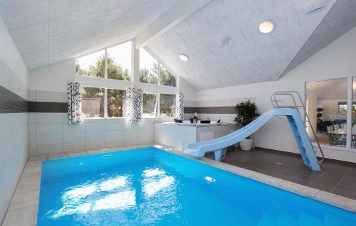 Bedegaard House | Pet Friendly Home In Nexø With Kitchen