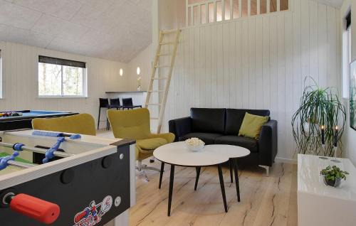 Bedegaard House | Pet Friendly Home In Nexø With Kitchen