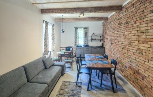 Szczecinek House | Pet Friendly Home In Spore