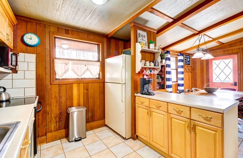Gouldsboro House | Pet-Friendly Home w/Deck at Big Bass Lake!