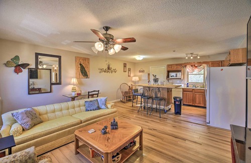 Meadowview House | Pet-Friendly Home w/Grill & Farm in Meadowview!