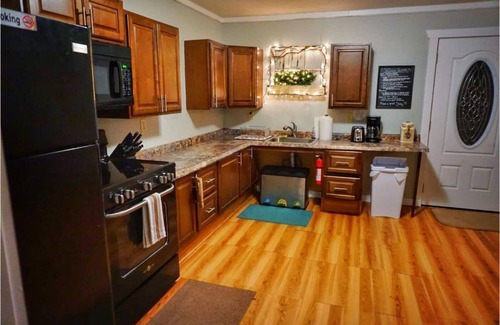 Rodanthe House | *Pet Friendly* Island Guest House with Pool