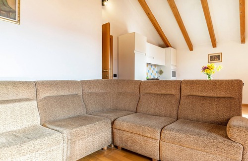 Susa Apartment | Pet-Friendly Holiday Apartment Casa Relax with Lake View & Wi-Fi