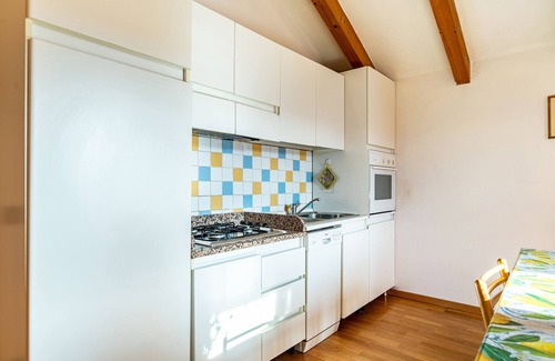 Susa Apartment | Pet-Friendly Holiday Apartment Casa Relax with Lake View & Wi-Fi