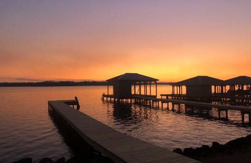 Cherokee County House | Pet-Friendly Lakefront Getaway with Hot Tub!