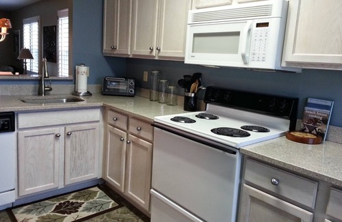 Ocean View Condo | Pet-Friendly,No Cleaning Fees, 2BR/2BA Condo Near Pool in Bethany Bay - Sleeps 6