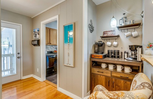 Southeast Pensacola House | Pet-Friendly Pensacola Home w/Sunny Backyard!