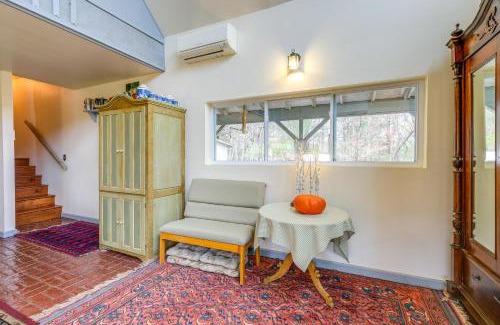 Pilot Apartment | Pet-Friendly Pilot Studio with Vineyard Views!