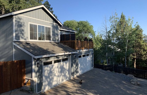 Awbrey Butte Apartment | Pet-Friendly Private Apartment