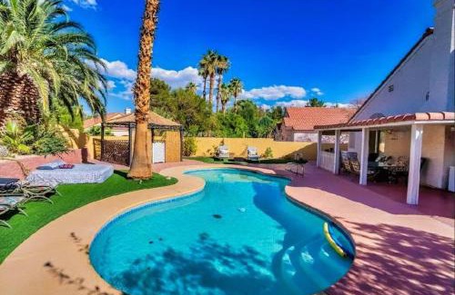 The Section Seven Villa | Pet Friendly Rancher with Pool/SW Las Vegas