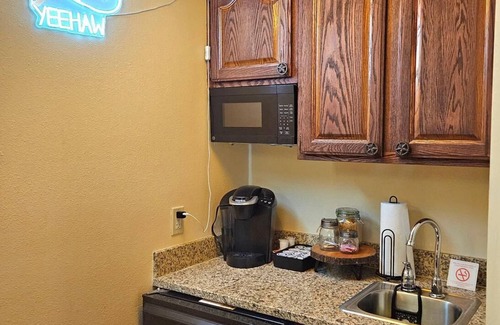 River Ranch Apartment | Pet Friendly River Ranch Escape 2 Beds