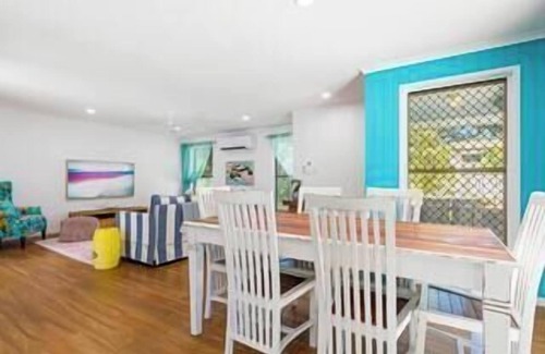 Twin Waters Apartment | Pet Friendly Spacious Home with Lush Gardens & Pool