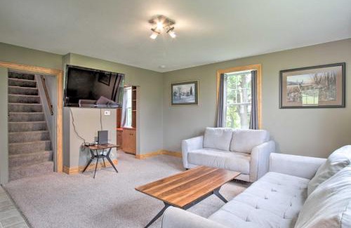 Houston County House | Pet-Friendly Spring Grove Home with Serene Yard!